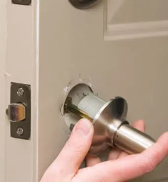 Lock Key Store Amesbury, MA 978-225-0518 - 11-Residential-Locksmith