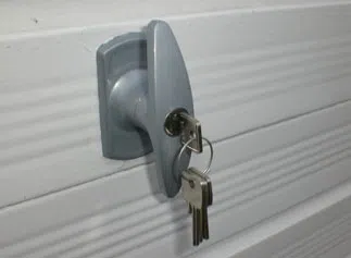 Lock Key Store Amesbury, MA 978-225-0518 - 9-Garage-Door-Locks